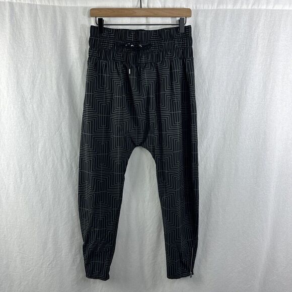 Lorna Jane Life Geo Print Zip Ankle Athletic Black Harem Pants Womens Size XS - Picture 1 of 13